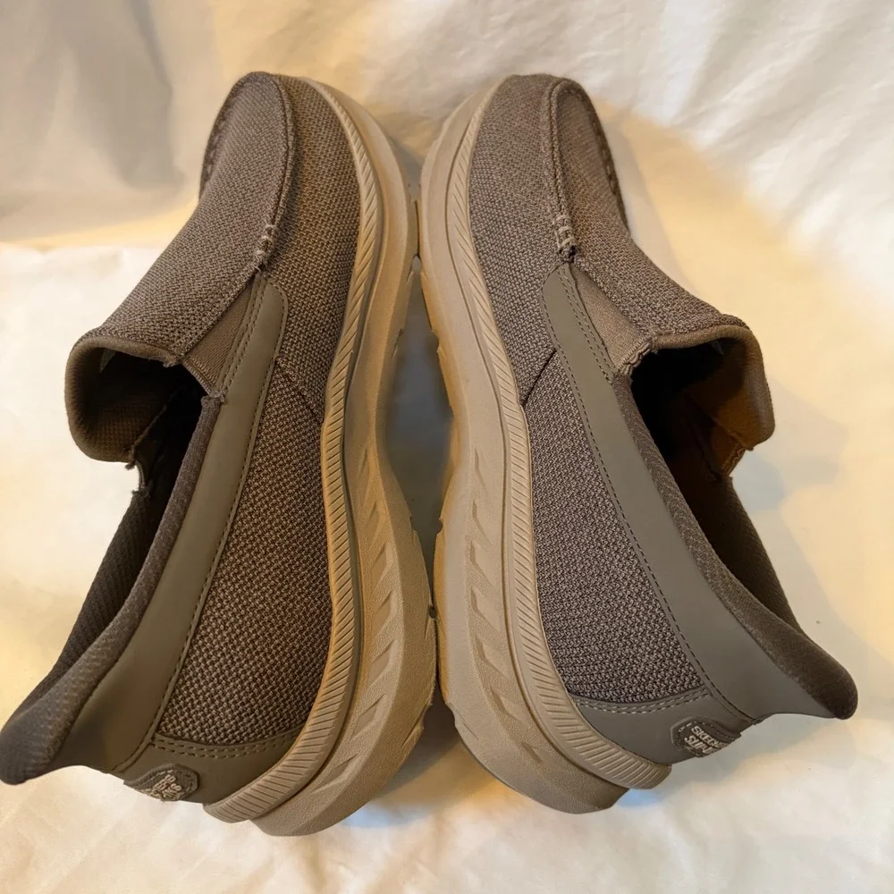 Skechers Mens Slip-ins Relaxed Fit Parson Ralven Taupe Loafers 205451WW Size 12
